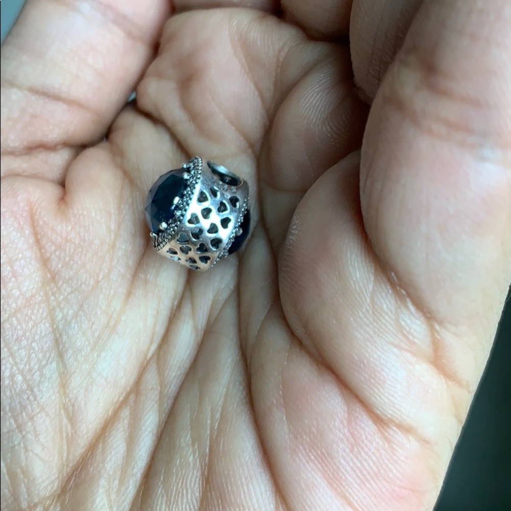 ❤️Pandora radiant hearts moonlight blue charm - Picture 4 of 5